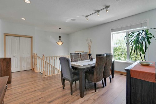 6 Discovery Woods Villas Sw, Calgary, AB - Indoor Photo Showing Dining Room