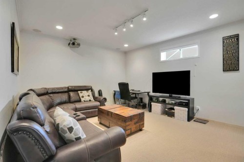 6 Discovery Woods Villas Sw, Calgary, AB - Indoor
