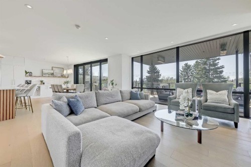 159 Rosery Drive Nw, Calgary, AB - Indoor Photo Showing Living Room