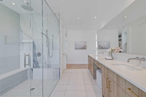 159 Rosery Drive Nw, Calgary, AB - Indoor Photo Showing Bathroom