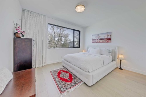 159 Rosery Drive Nw, Calgary, AB - Indoor Photo Showing Bedroom