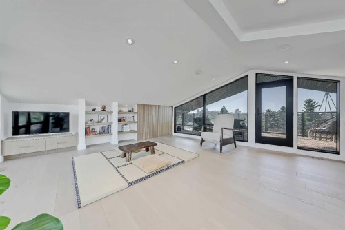 159 Rosery Drive Nw, Calgary, AB - Indoor
