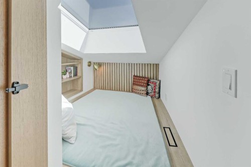 159 Rosery Drive Nw, Calgary, AB - Indoor