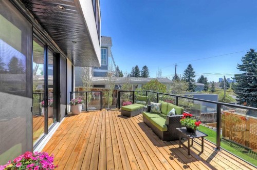 159 Rosery Drive Nw, Calgary, AB - Outdoor With Exterior