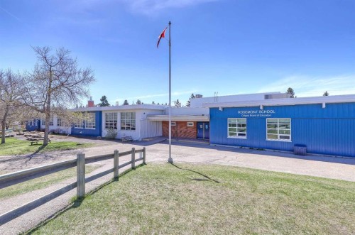 159 Rosery Drive Nw, Calgary, AB - Outdoor