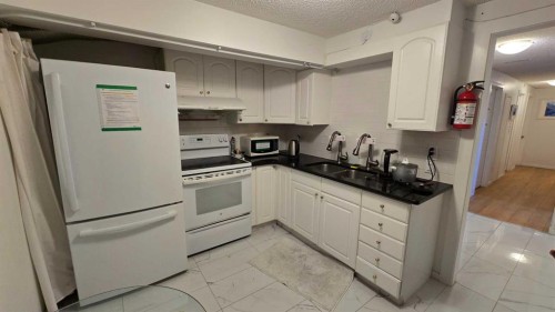 5806 Dalgleish Road Nw, Calgary, AB 