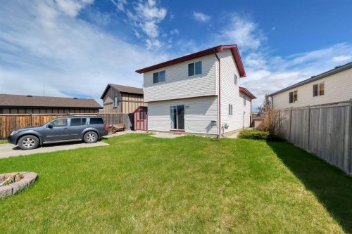 234 Martinvalley Mews Ne, Calgary, AB - Outdoor