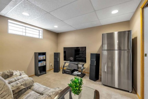 159 Hidden Way Nw, Calgary, AB - Indoor Photo Showing Basement