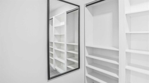 34 Lucas Terrace Nw, Calgary, AB - Indoor With Storage