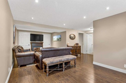 216 Castleridge Drive Ne, Calgary, AB 