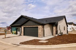164 Juniper Ridge Crescent  None, AB T3T 0G2