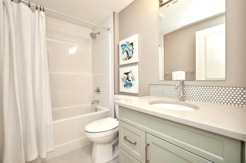  - Indoor Photo Showing Bathroom