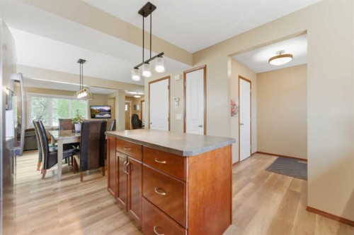 20 Everridge Road Sw, Calgary, AB 