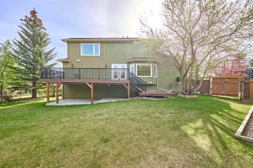 252 Edgebank Circle Nw, Calgary, AB - Outdoor With Deck Patio Veranda