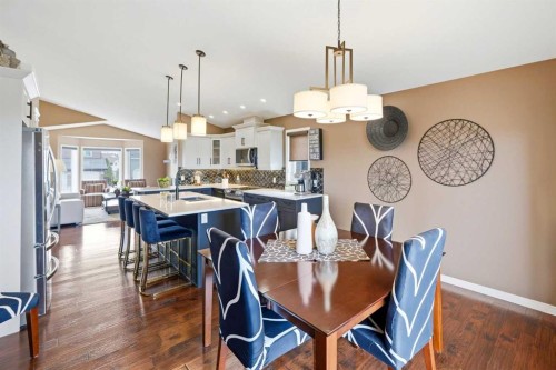 164 Hillcrest Boulevard, Strathmore, AB - Indoor Photo Showing Dining Room