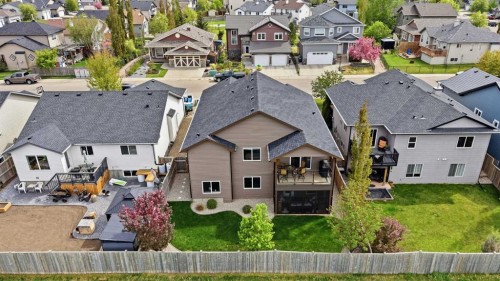 164 Hillcrest Boulevard, Strathmore, AB - Outdoor With Facade