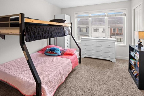 8 Sherwood Row Nw, Calgary, AB - Indoor Photo Showing Bedroom