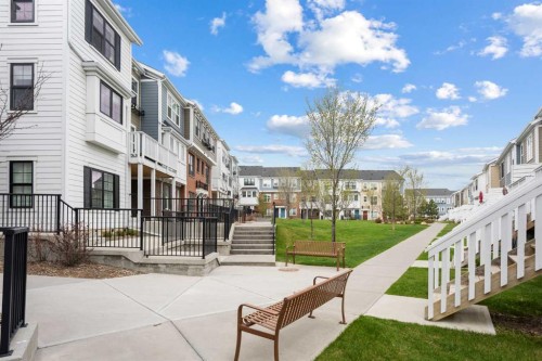 8 Sherwood Row Nw, Calgary, AB - Outdoor