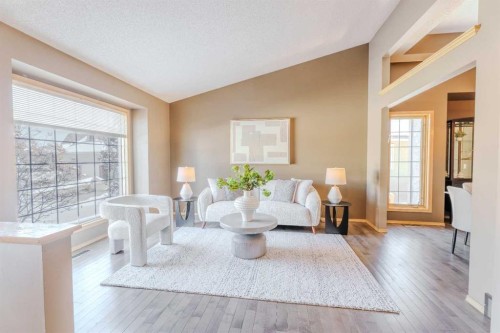 135 Canterbury Court Sw, Calgary, AB - Indoor Photo Showing Other Room