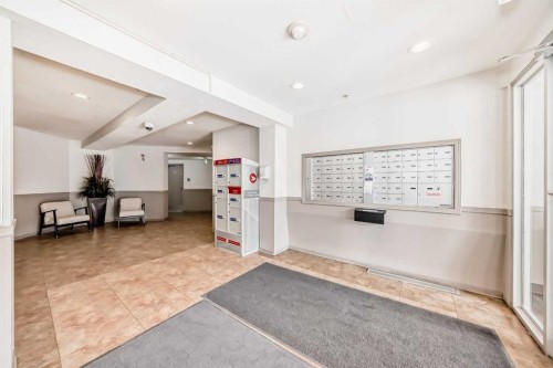 1220-10 Prestwick Bay Se, Calgary, AB - Indoor