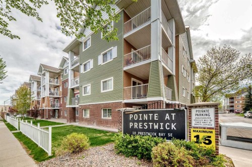 1220-10 Prestwick Bay Se, Calgary, AB - Outdoor With Balcony