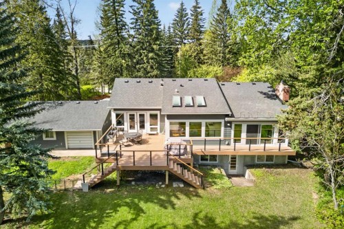 7136 Bow Crescent Nw, Calgary, AB - Outdoor With Deck Patio Veranda