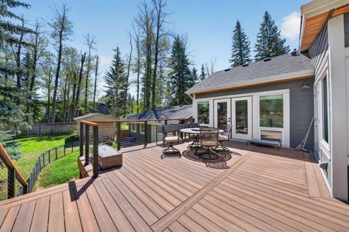 7136 Bow Crescent Nw, Calgary, AB - Outdoor With Deck Patio Veranda With Exterior