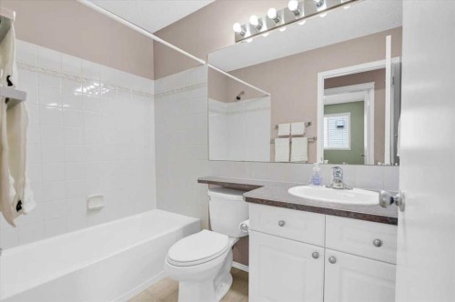 231 Tuscany Drive Nw, Calgary, AB - Indoor Photo Showing Bathroom