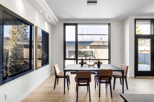 3B Willow Crescent Sw, Calgary, AB - Indoor Photo Showing Dining Room