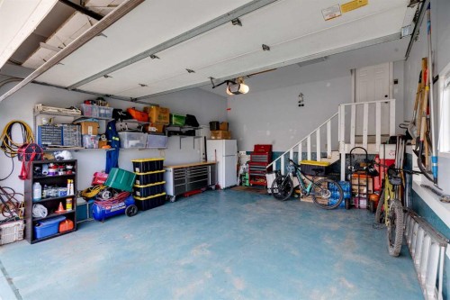 8 Mt Cascade Close Se, Calgary, AB - Indoor Photo Showing Garage