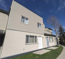 702-1540 29 Street NW Calgary, AB T2N 4M1