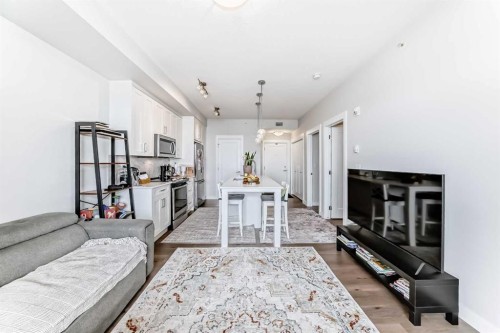 415-300 Auburn Meadows Common Se, Calgary, AB - Indoor Photo Showing Living Room