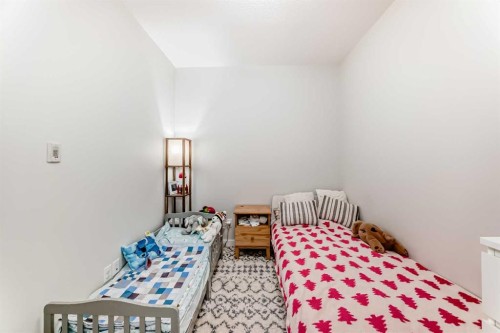415-300 Auburn Meadows Common Se, Calgary, AB - Indoor Photo Showing Bedroom