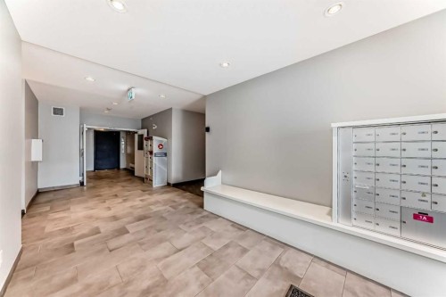 415-300 Auburn Meadows Common Se, Calgary, AB - Indoor Photo Showing Other Room