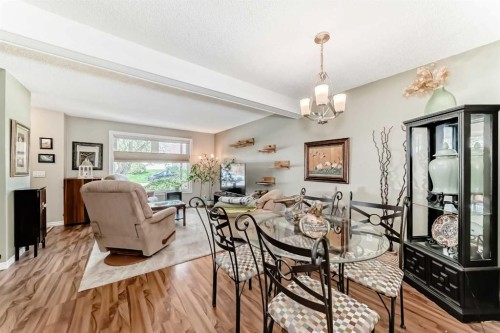 48 Millcrest Way Sw, Calgary, AB - Indoor Photo Showing Dining Room