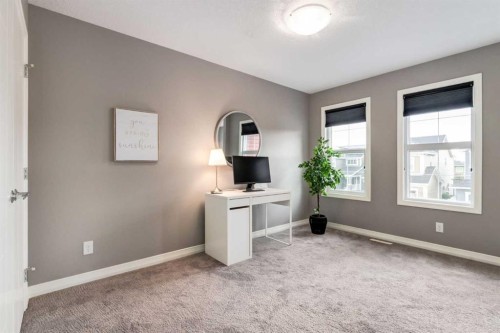 33 Evansglen Drive Nw, Calgary, AB - Indoor