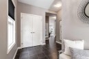 33 Evansglen Drive Nw, Calgary, AB  - Indoor Photo Showing Other Room 