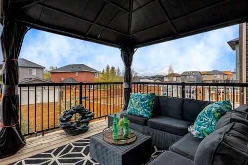 33 Evansglen Drive Nw, Calgary, AB - Outdoor With Deck Patio Veranda With Exterior