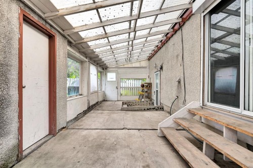 3156 Blakiston Drive Nw, Calgary, AB - Outdoor With Exterior