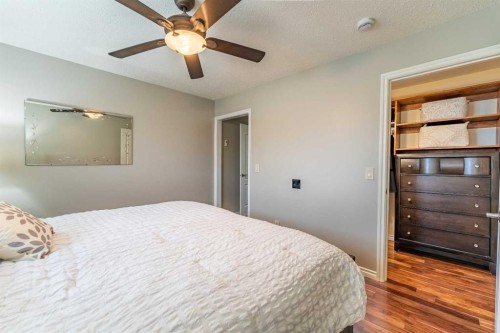 248 Templevale Road Ne, Calgary, AB - Indoor Photo Showing Bedroom