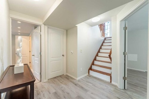 248 Templevale Road Ne, Calgary, AB - Indoor Photo Showing Other Room