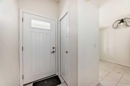 336 South Point Square Sw, Airdrie, AB - Indoor Photo Showing Other Room