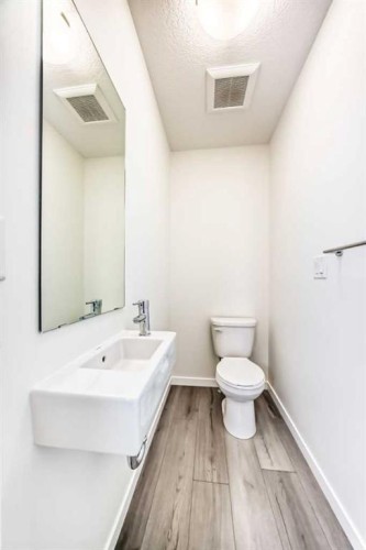 336 South Point Square Sw, Airdrie, AB - Indoor Photo Showing Bathroom