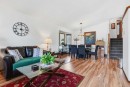 672 Macewan Drive Nw, Calgary, AB  - Indoor Photo Showing Living Room 