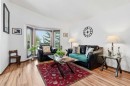 672 Macewan Drive Nw, Calgary, AB  - Indoor Photo Showing Living Room 