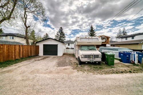 3919 Centre B Street Nw, Calgary, AB - Outdoor