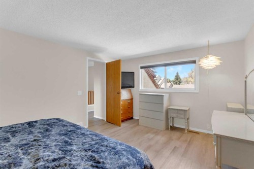 403 Cannington Close Sw, Calgary, AB - Indoor Photo Showing Bedroom