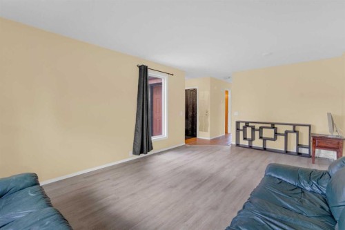 403 Cannington Close Sw, Calgary, AB - Indoor
