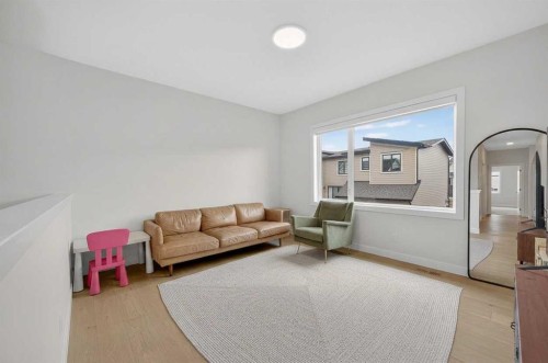 267 Bluerock Avenue Sw, Calgary, AB - Indoor