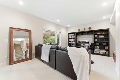 74 Evercreek Bluffs Road Sw, Calgary, AB - Indoor